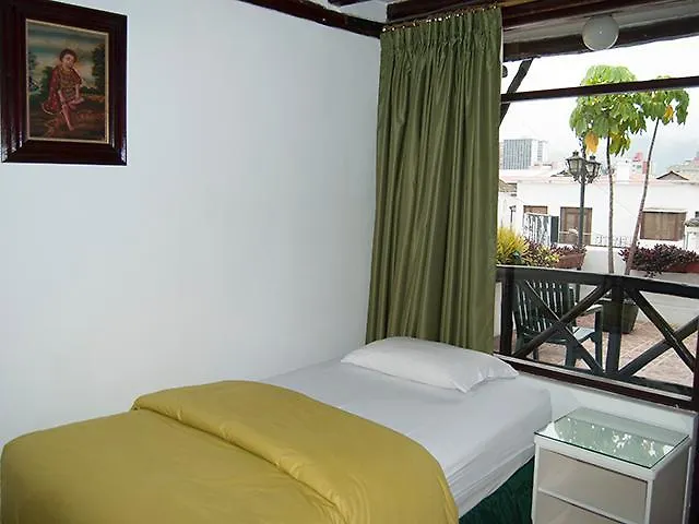 Hotel Fuente De Piedra II Quito