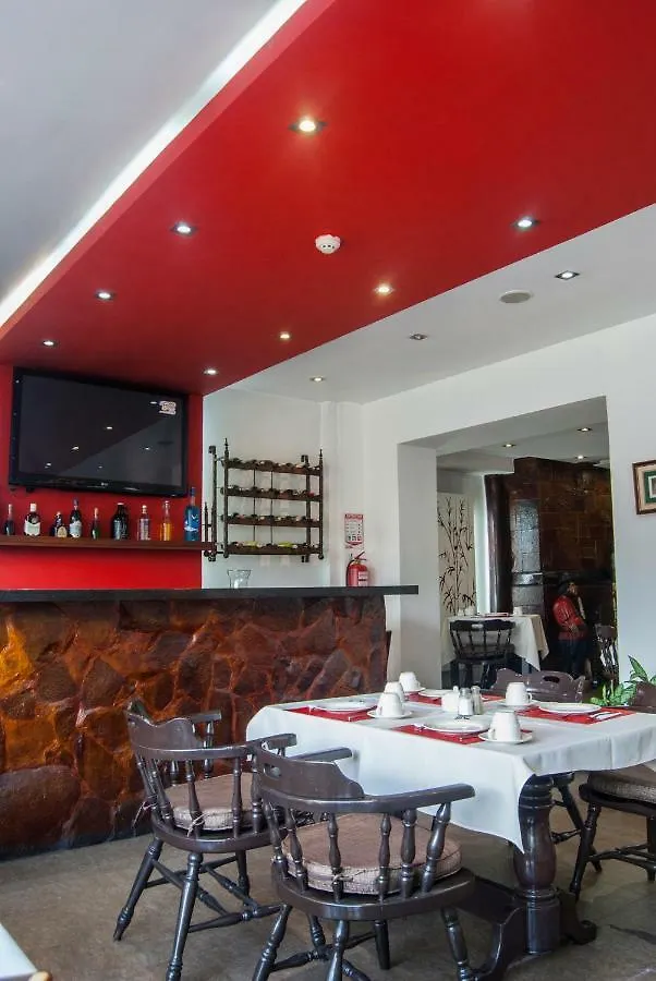 Hotel Fuente De Piedra II Quito