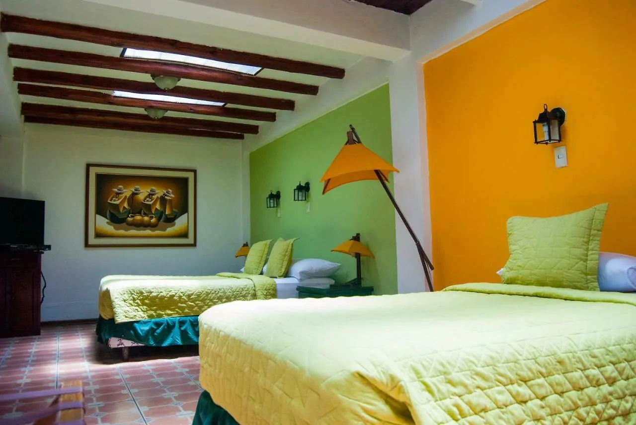 Hotel Fuente De Piedra II Quito