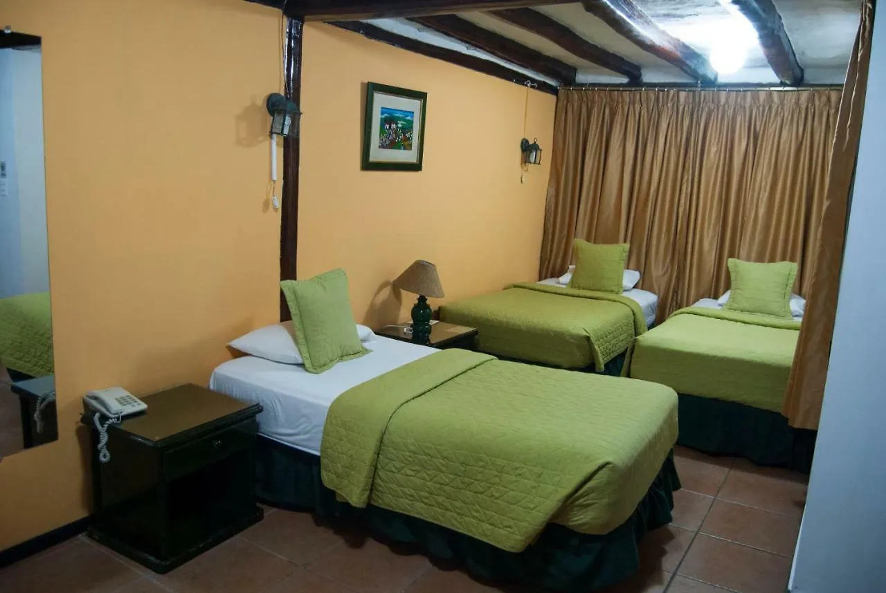 Hotel Fuente De Piedra II Quito Équateur