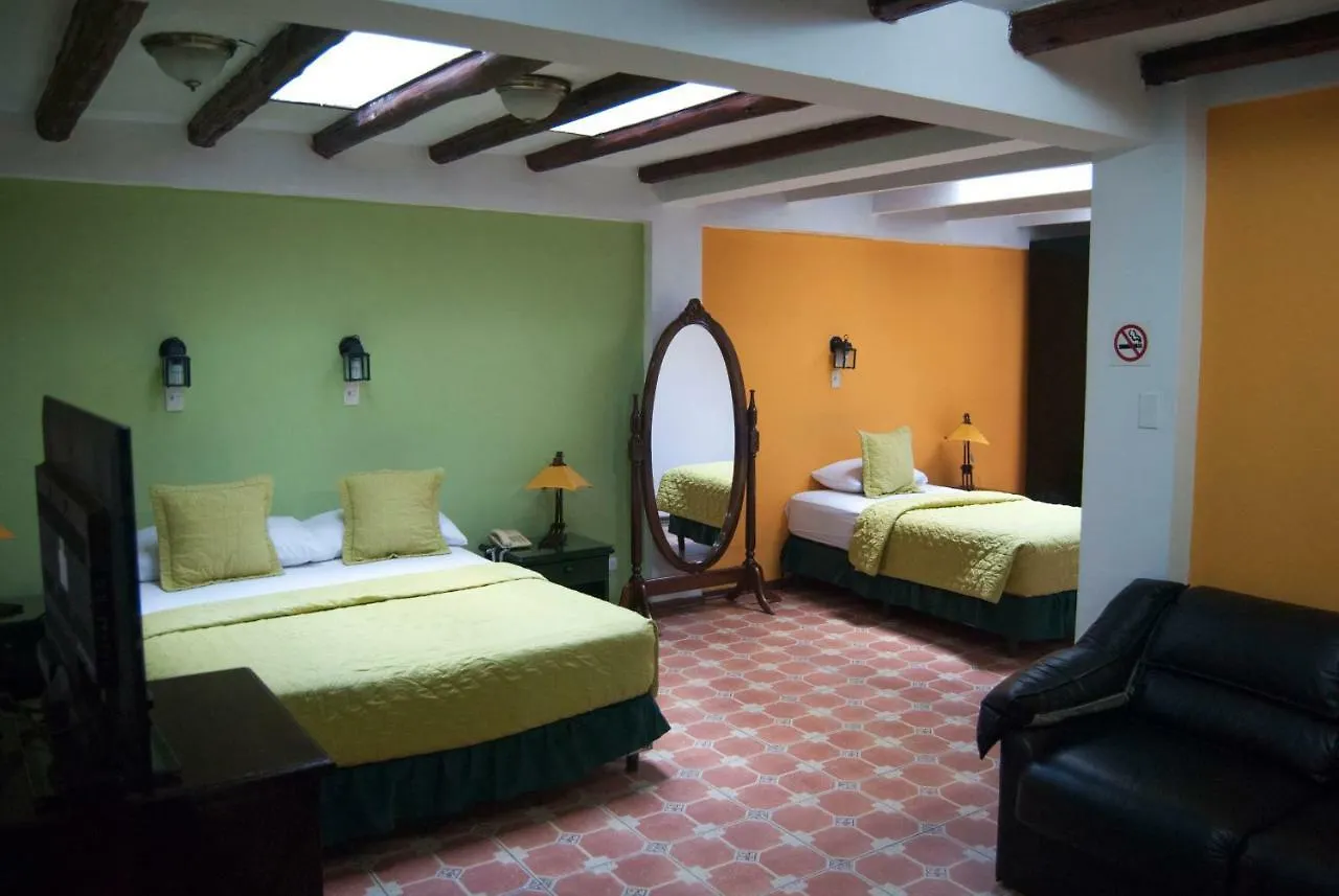 Hotel Fuente De Piedra II Quito
