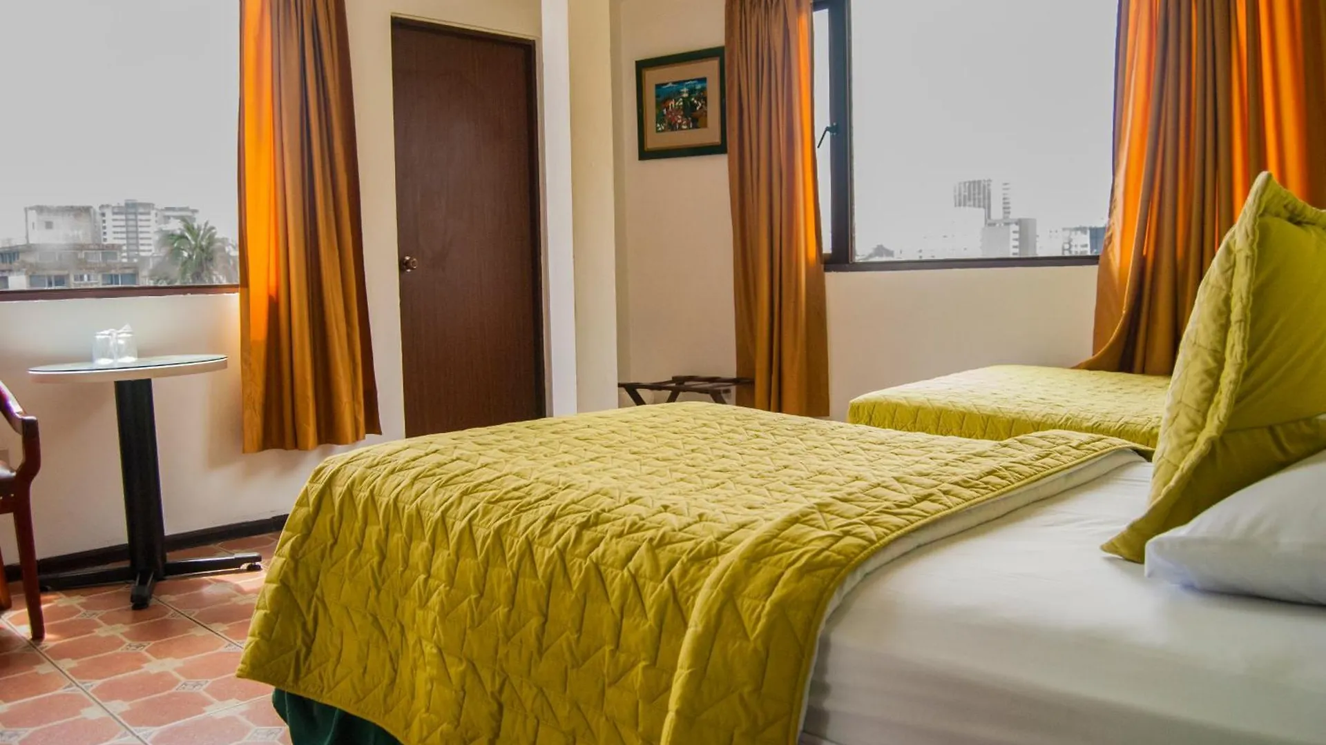 Hotel Fuente De Piedra II Quito